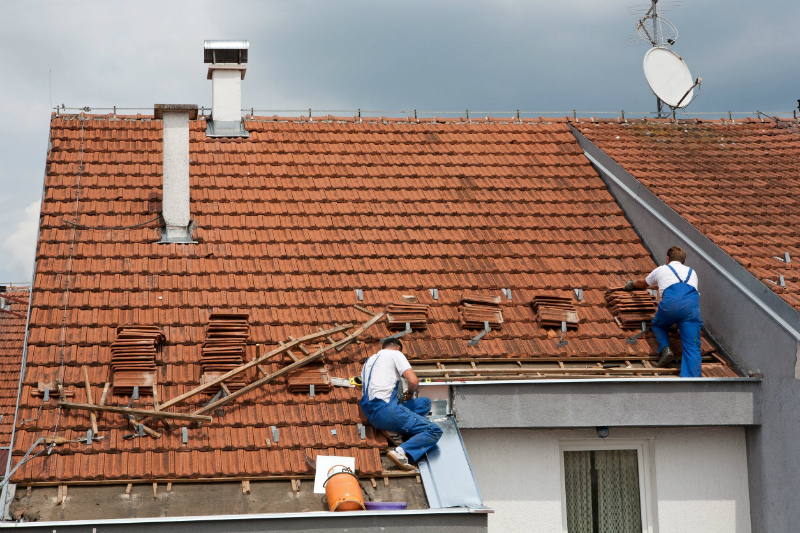 Helpful Tips for Selecting Roofers in Nederland, TX